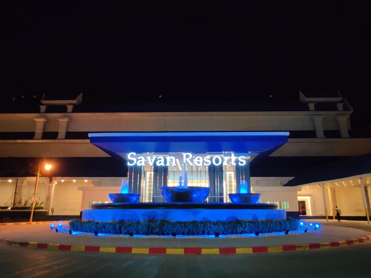 Savan Resorts Savannakhet Buitenkant foto